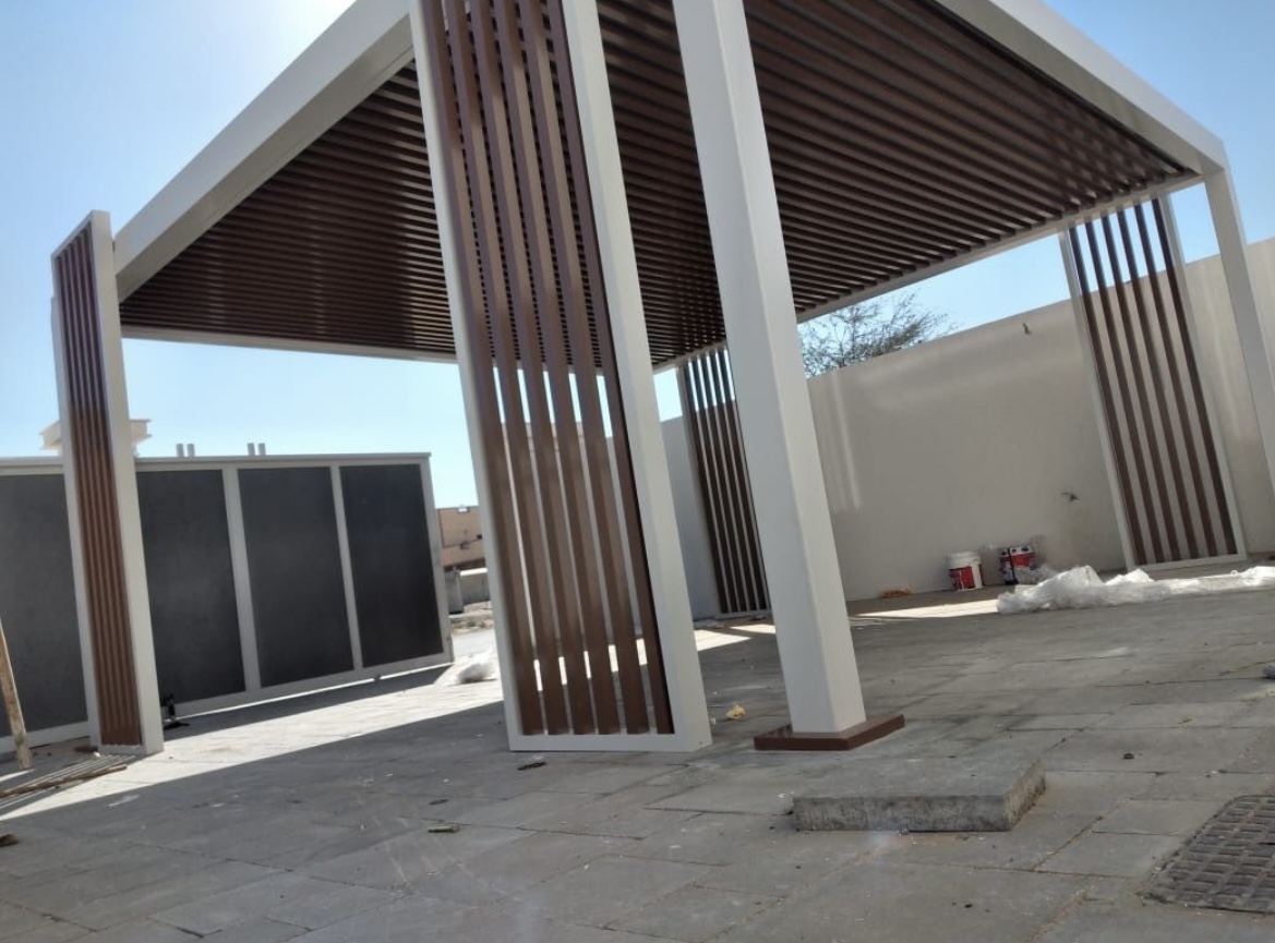Bab Toma commercial facade